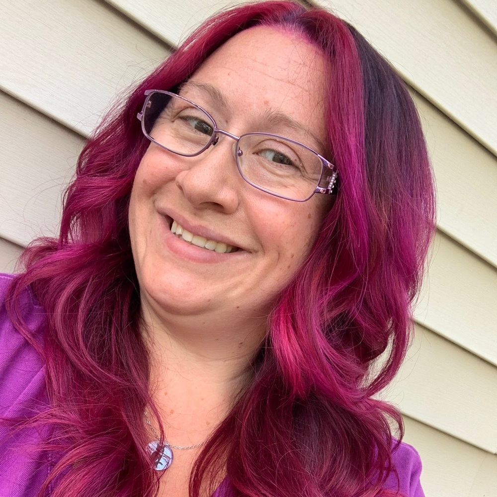 Meet your Posher, Jennifer